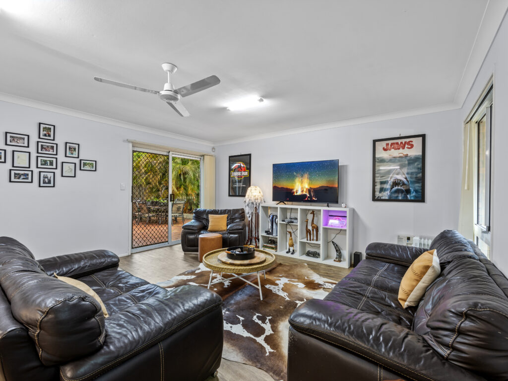 256 Henty Drive, Redbank Plains, QLD 4301