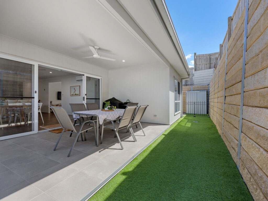 4 Platypus Way, Deebing Heights, QLD 4306