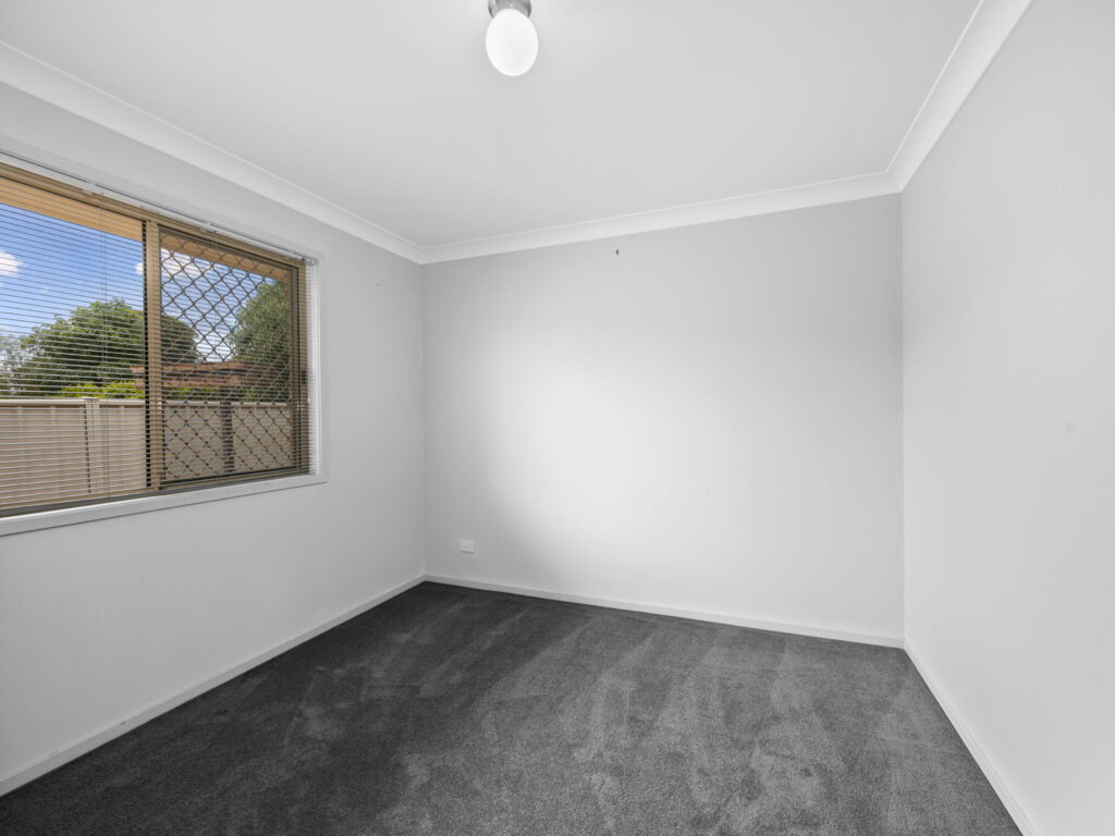 2 Somerfield Street, Redbank Plains, QLD 4301