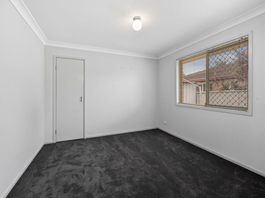 2 Somerfield Street, Redbank Plains, QLD 4301