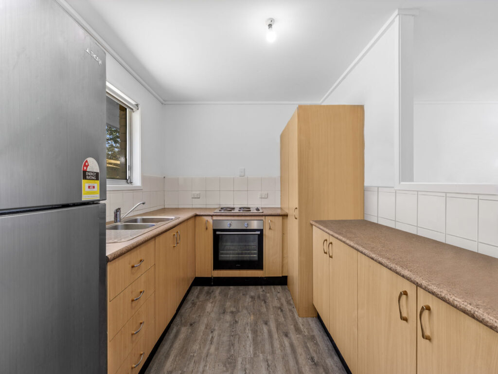 8 Hendren Court, Goodna, QLD 4300