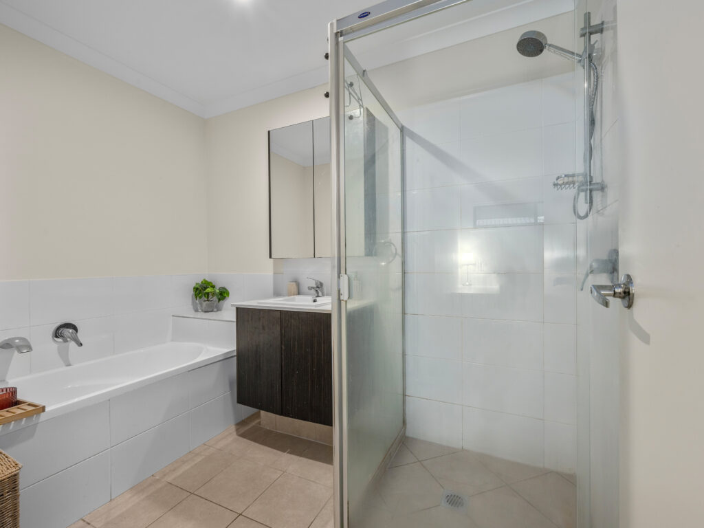 51/8 Carnarvon Avenue, Springfield Lakes, QLD 4300