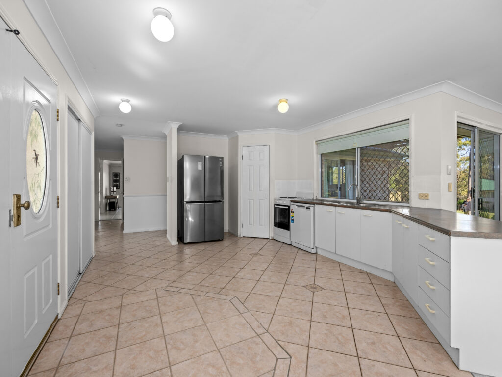 2-4 Argyle Road, Greenbank, QLD 4124
