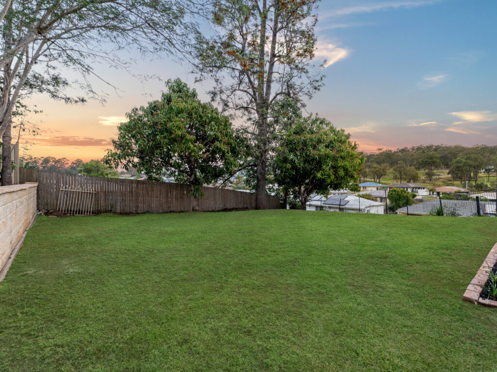 115 Mary Street, Blackstone, QLD 4304