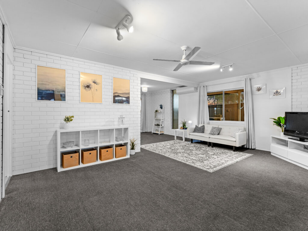 115 Mary Street, Blackstone, QLD 4304