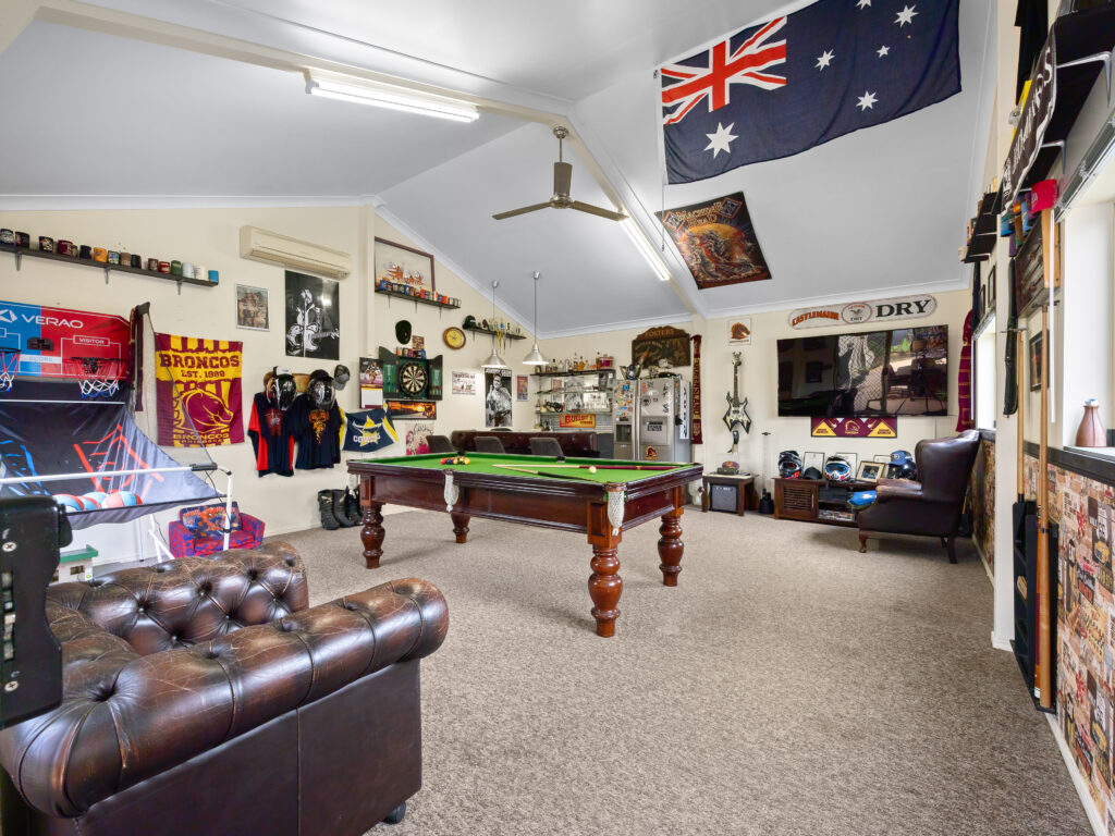 13 Chestnut Drive, Flinders View, QLD 4305
