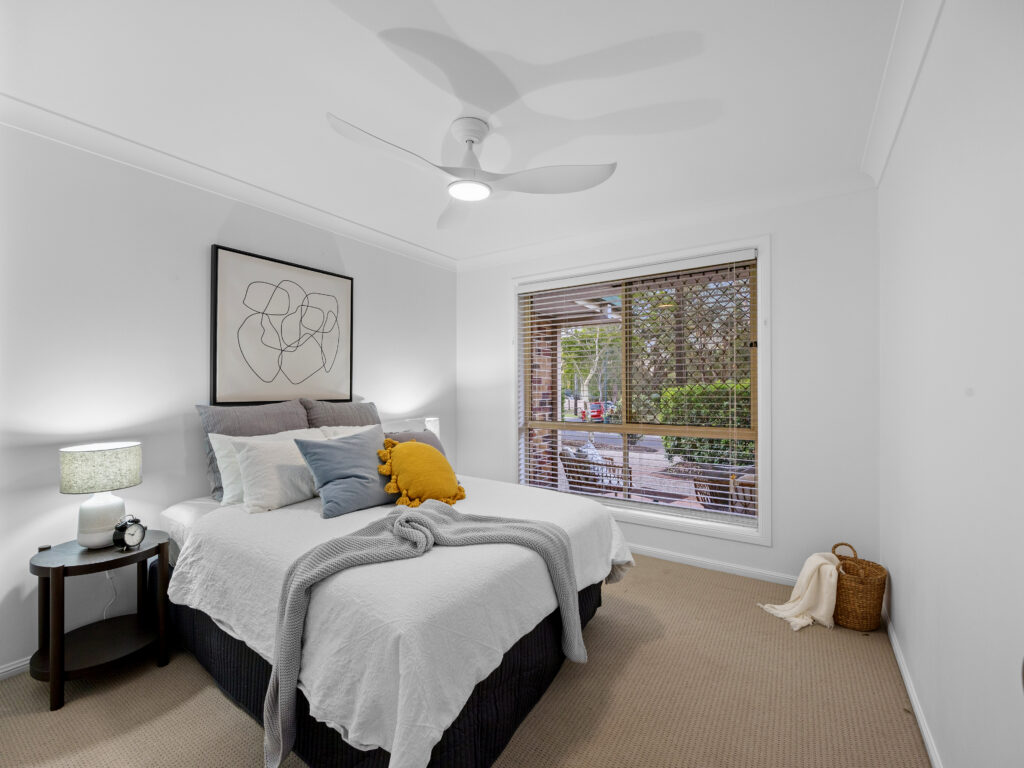 19 Clarendon Circuit, Forest Lake, QLD 4078