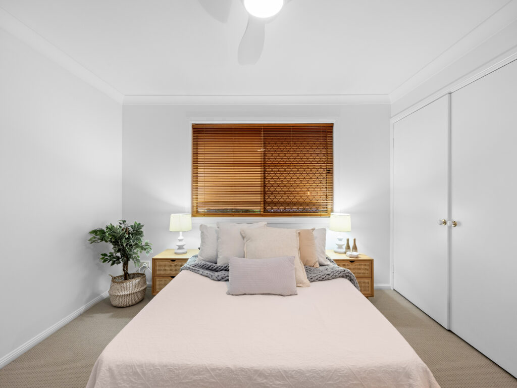 19 Clarendon Circuit, Forest Lake, QLD 4078