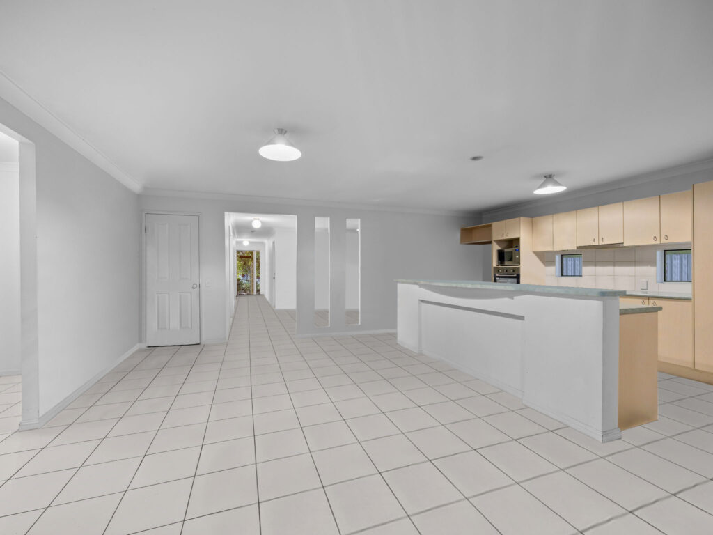 17 Ashbourne Avenue, Goodna, QLD 4300