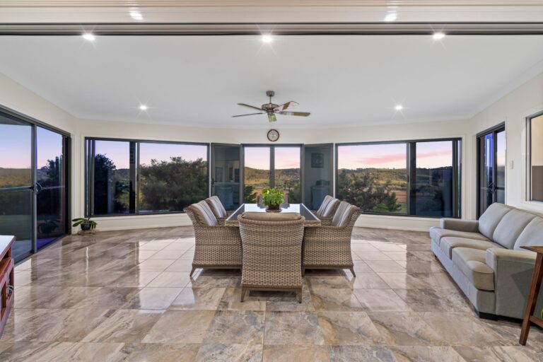5 Weigel Road, Summerholm, QLD 4341
