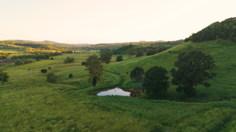 5 Weigel Road, Summerholm, QLD 4341