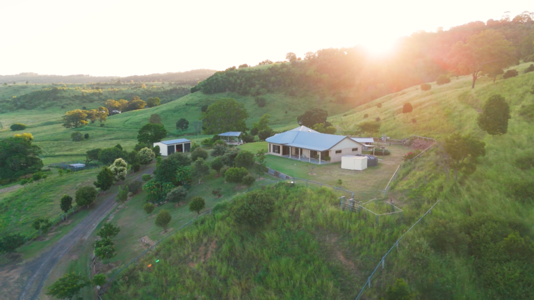 5 Weigel Road, Summerholm, QLD 4341