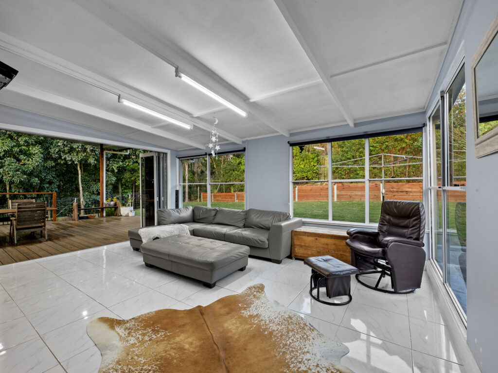 15 Robin Street, Coalfalls, QLD 4305