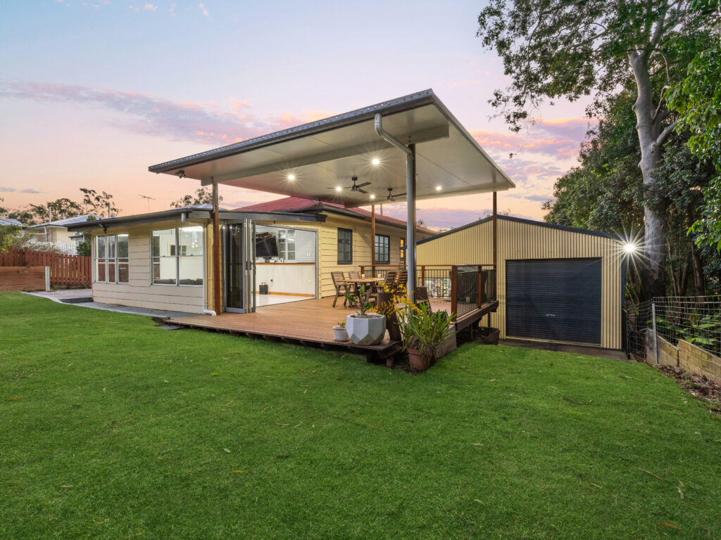 15 Robin Street, Coalfalls, QLD 4305