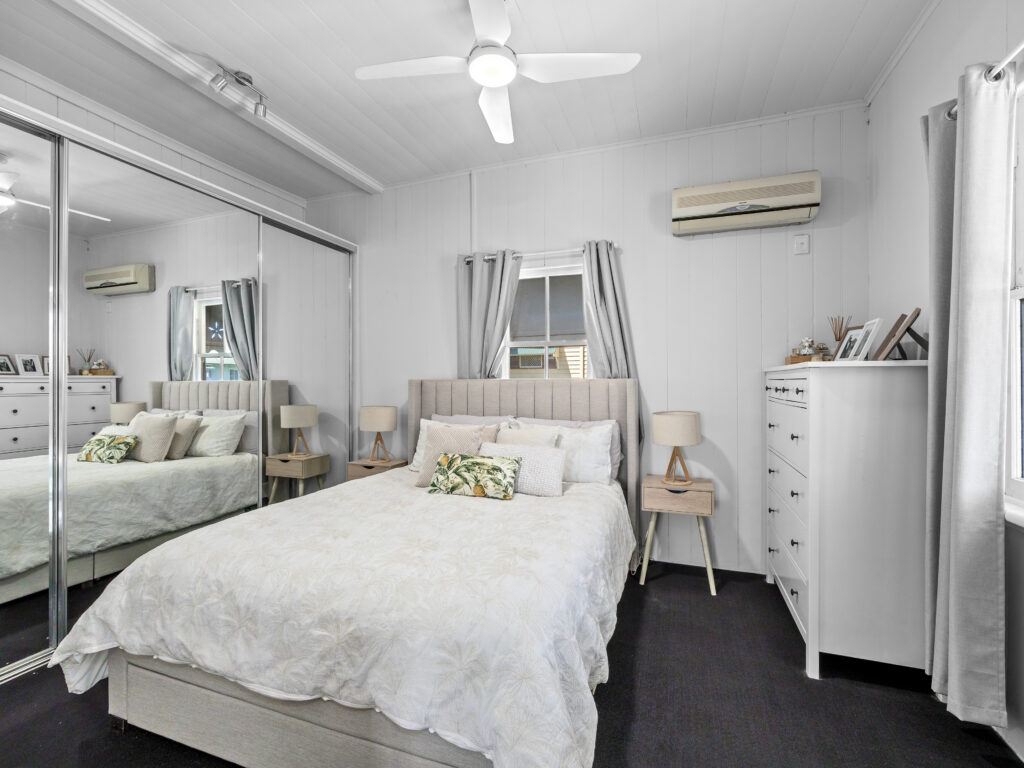 12 Morris Street, Silkstone, QLD 4304