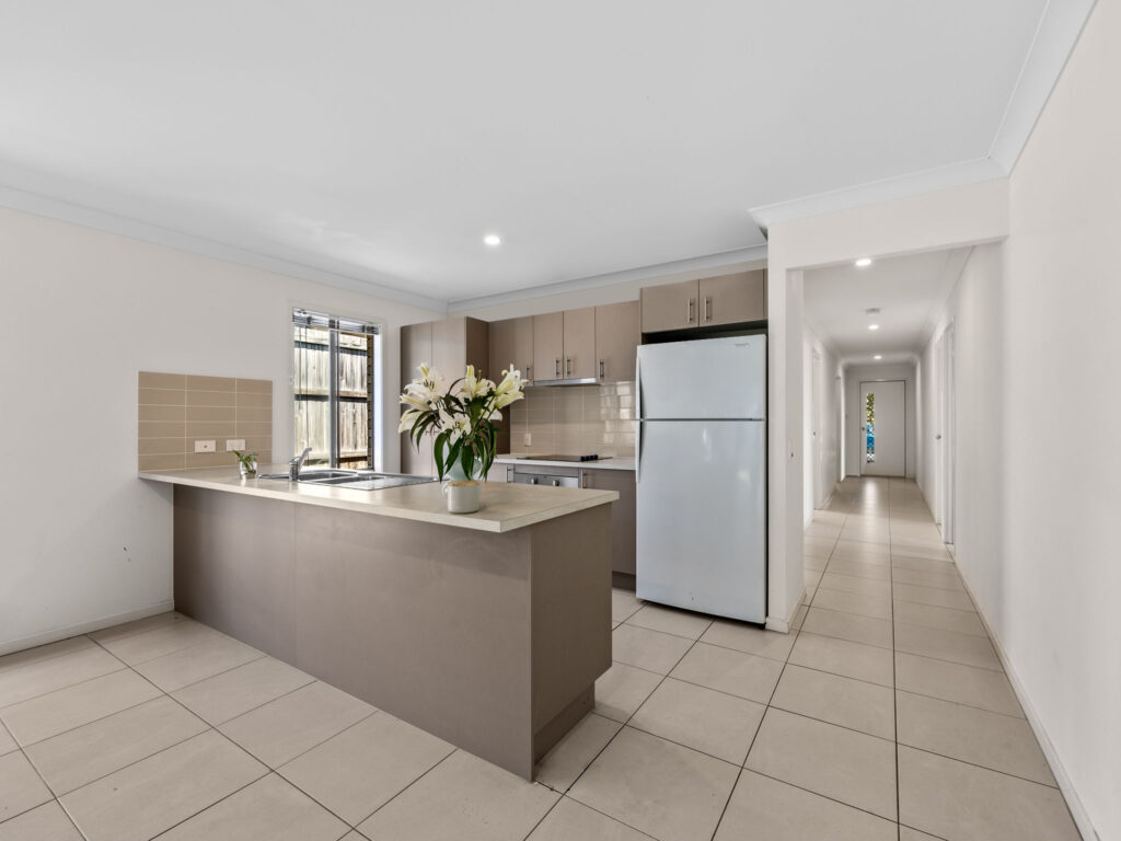 5 John Carroll Way, Redbank Plains, QLD 4301