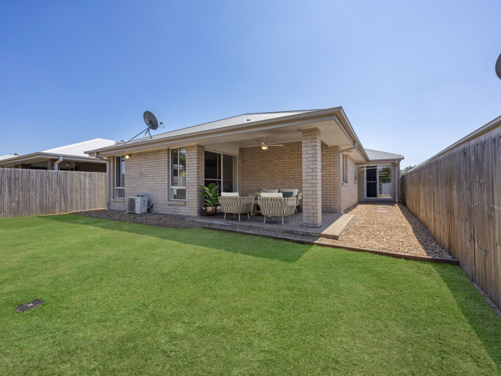 27 Naples Court, Redbank, QLD 4301