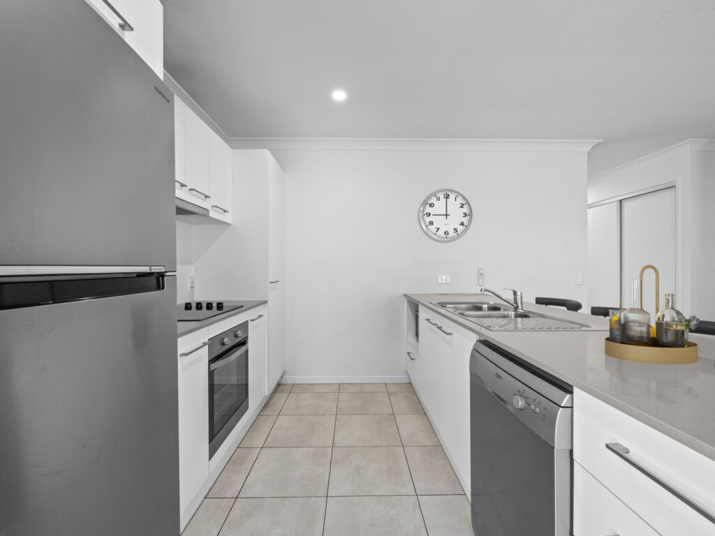 27 Naples Court, Redbank, QLD 4301
