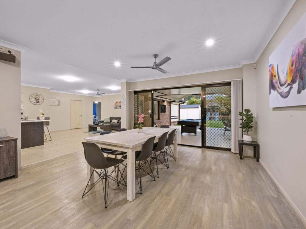 3 Addison Road, Camira, QLD 4300