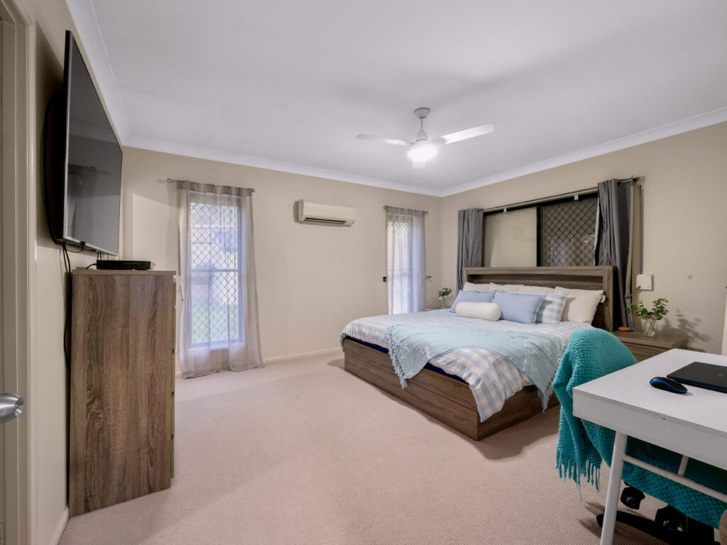 3 Addison Road, Camira, QLD 4300