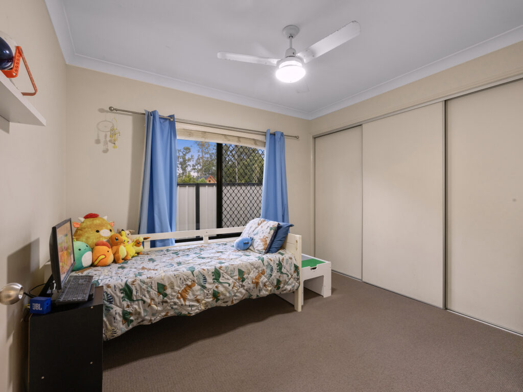 3 Addison Road, Camira, QLD 4300