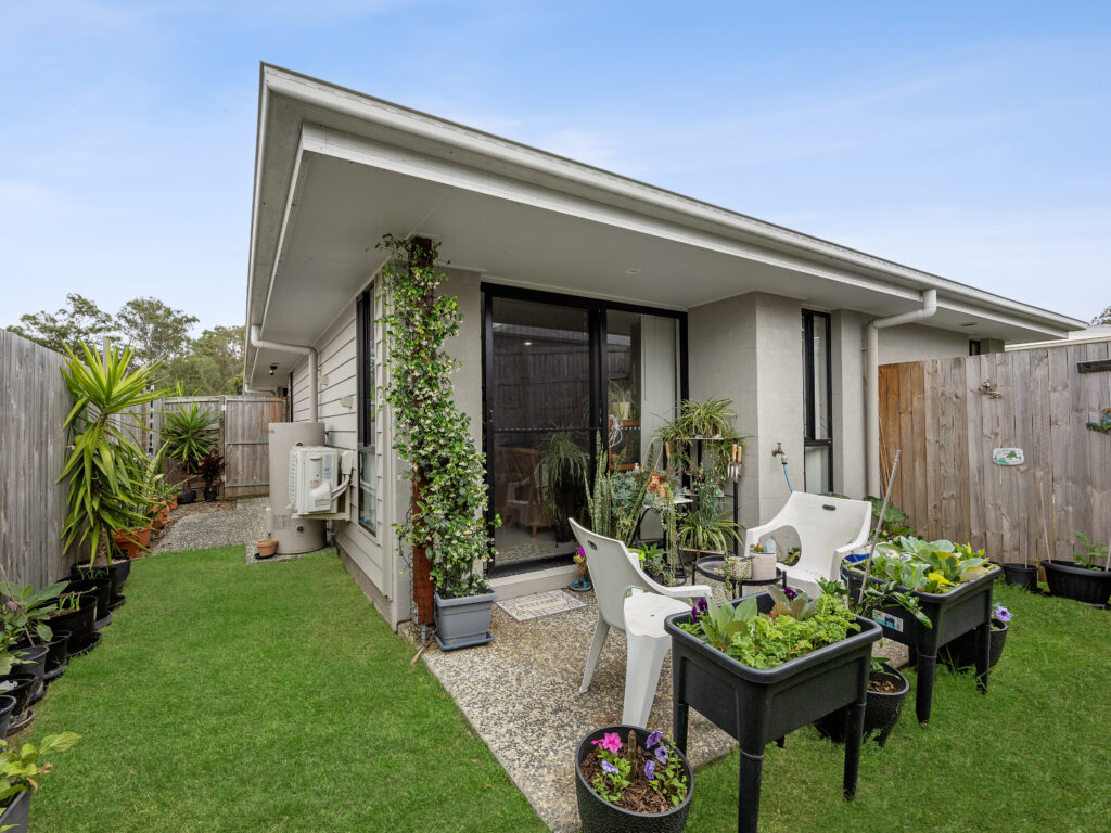 13 Soe Street, Redbank, QLD 4301