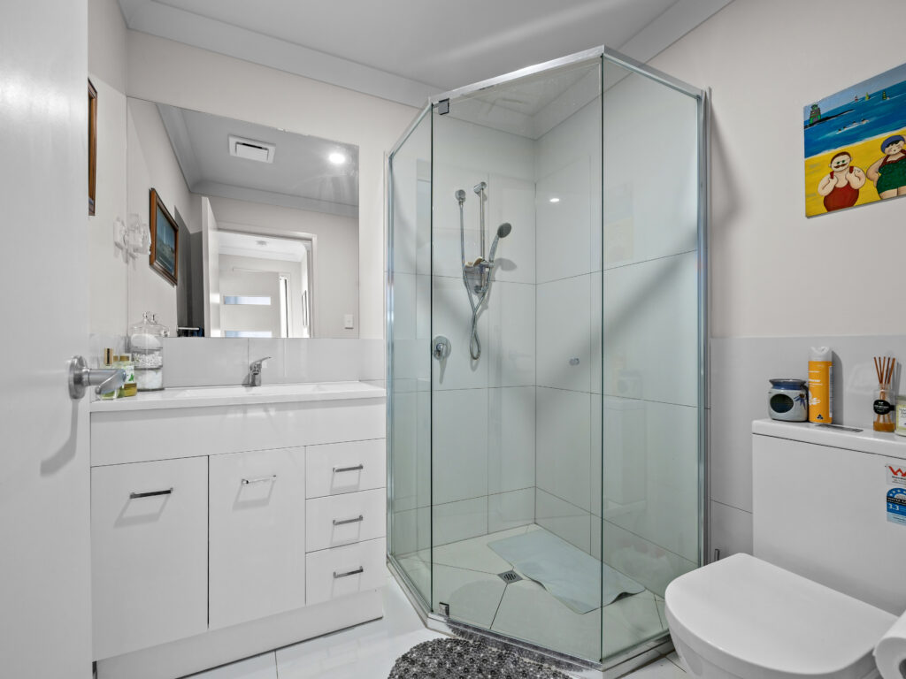 13 Soe Street, Redbank, QLD 4301