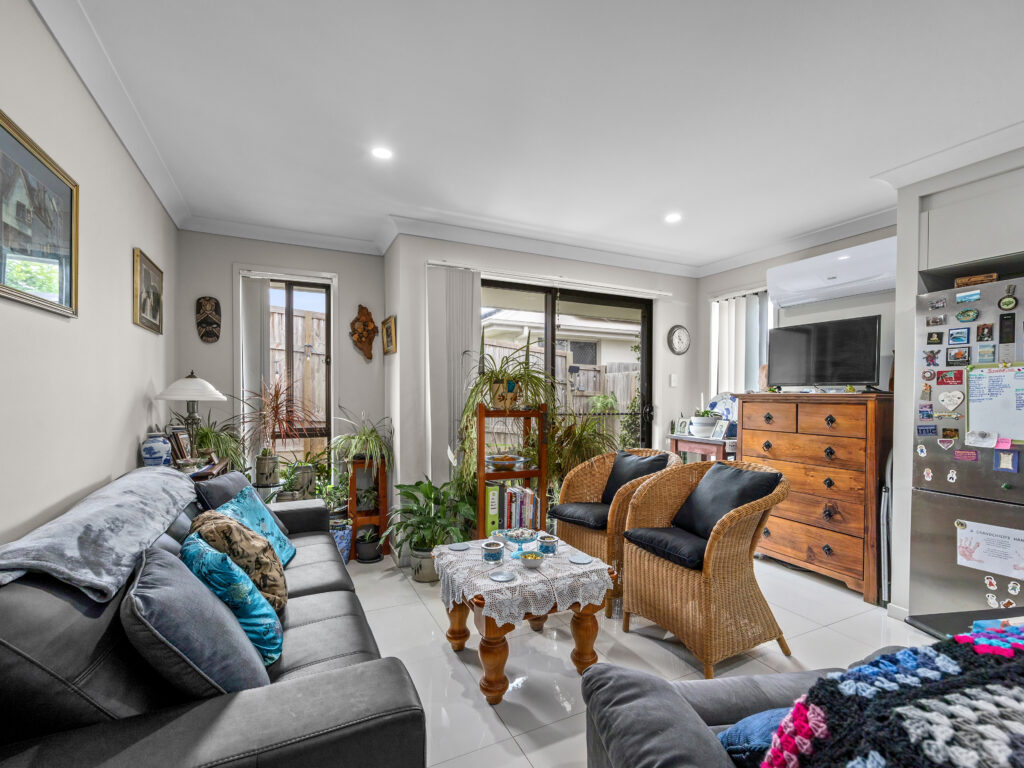 13 Soe Street, Redbank, QLD 4301