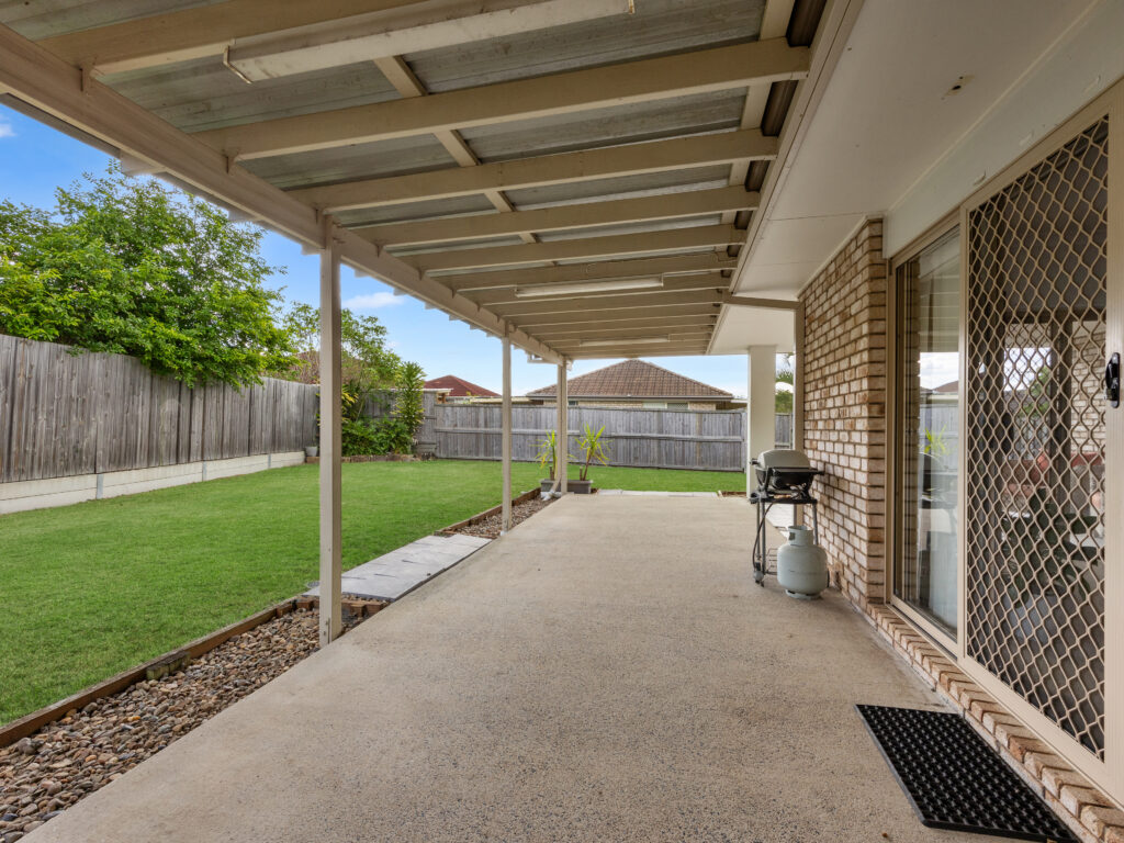 3 Salter Place, Redbank Plains, QLD 4301