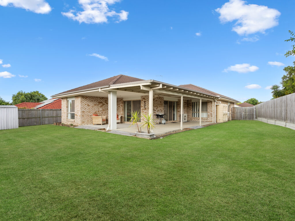 3 Salter Place, Redbank Plains, QLD 4301