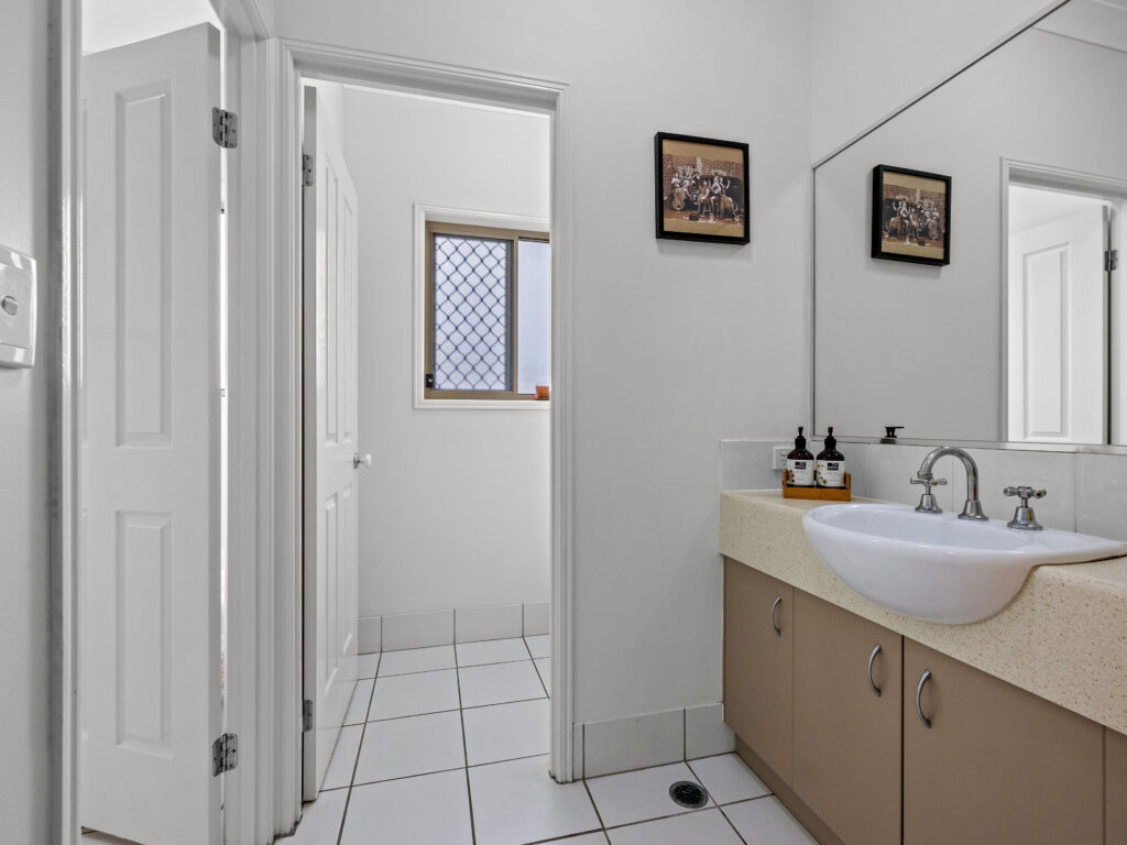3 Salter Place, Redbank Plains, QLD 4301