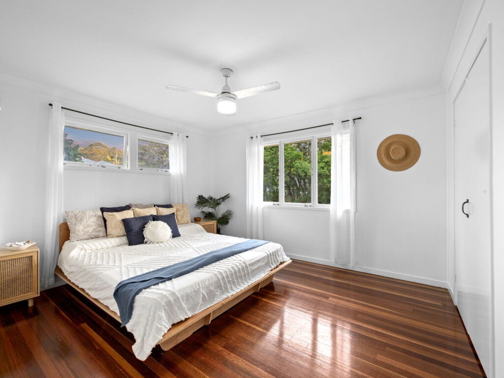 15 Queen Street, Blackstone, QLD 4304