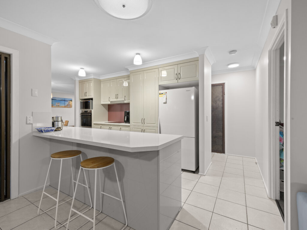 8 Gascoyne Drive, Karalee, QLD 4306