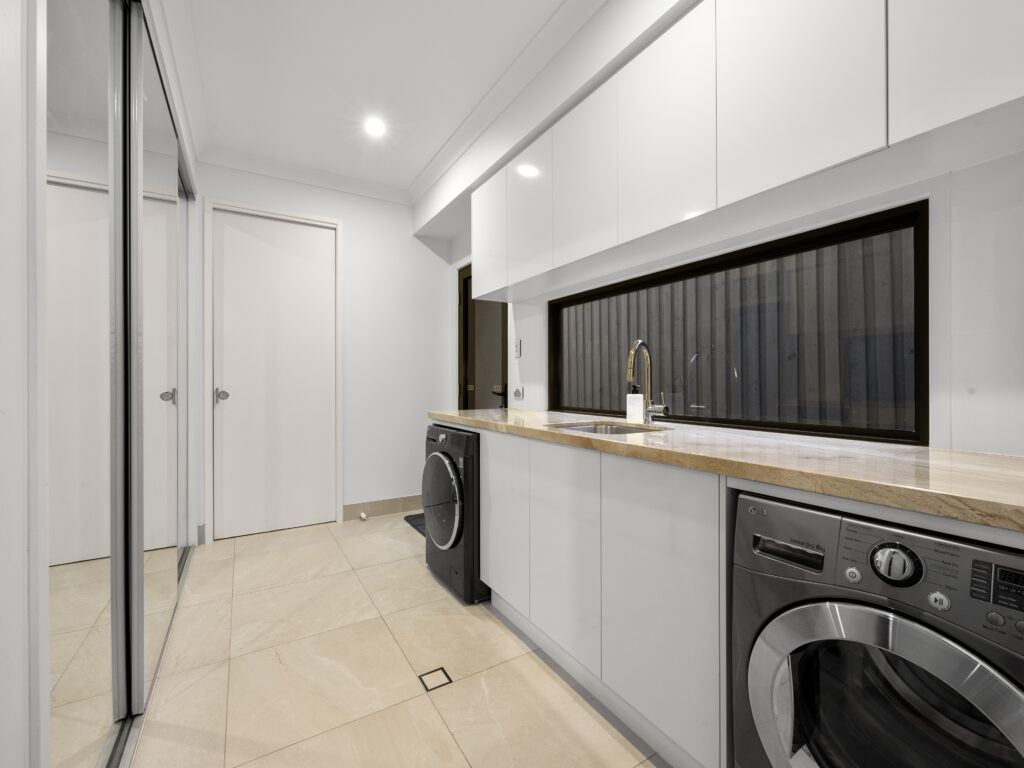 14 Lomandra Court, Brookwater, QLD 4300