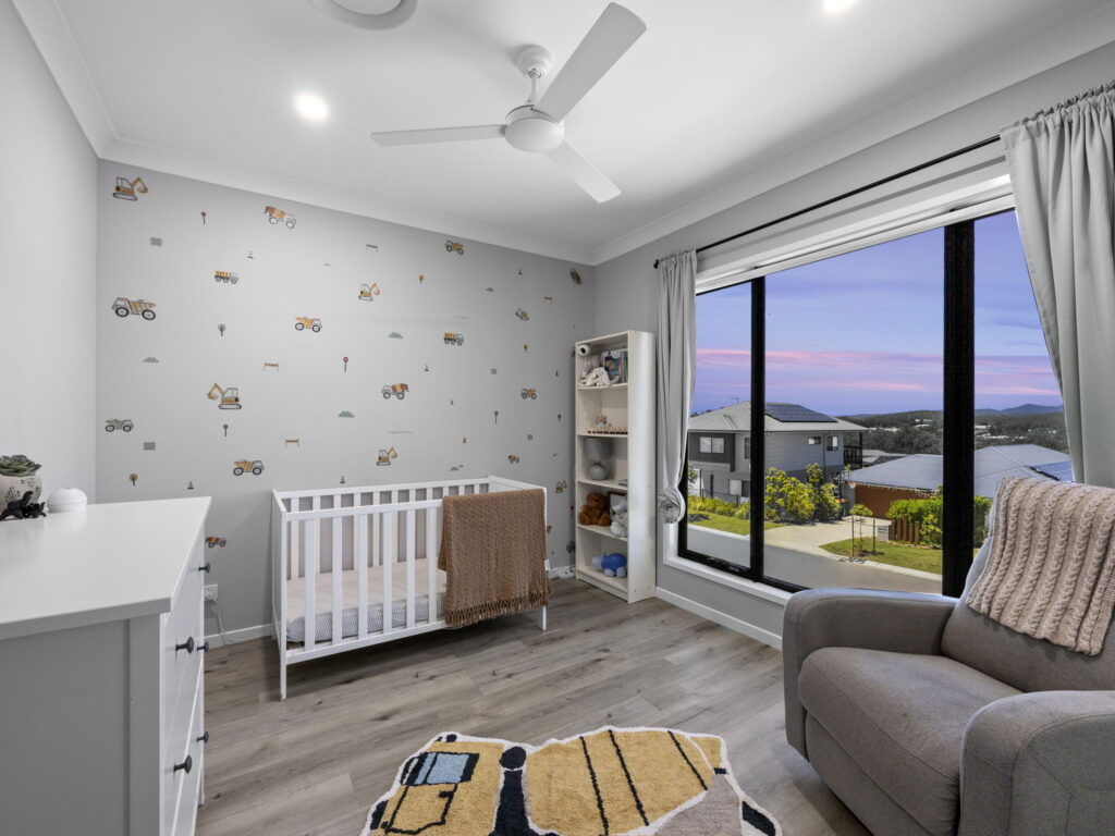 10 Roberts Crescent, Bellbird Park, QLD 4300