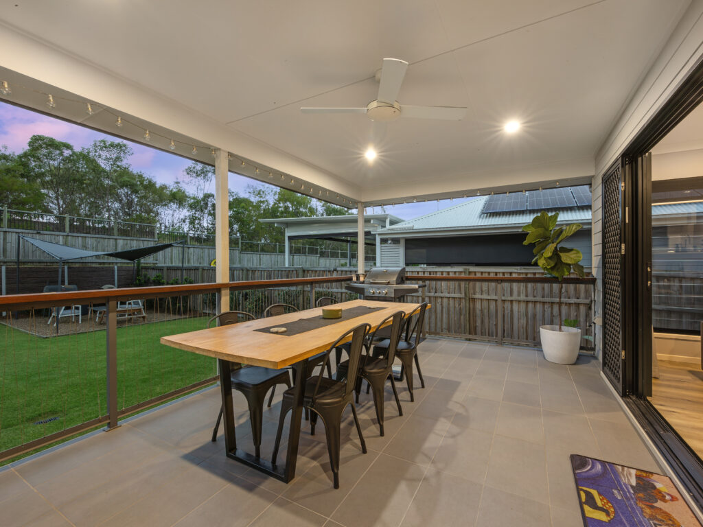 10 Roberts Crescent, Bellbird Park, QLD 4300