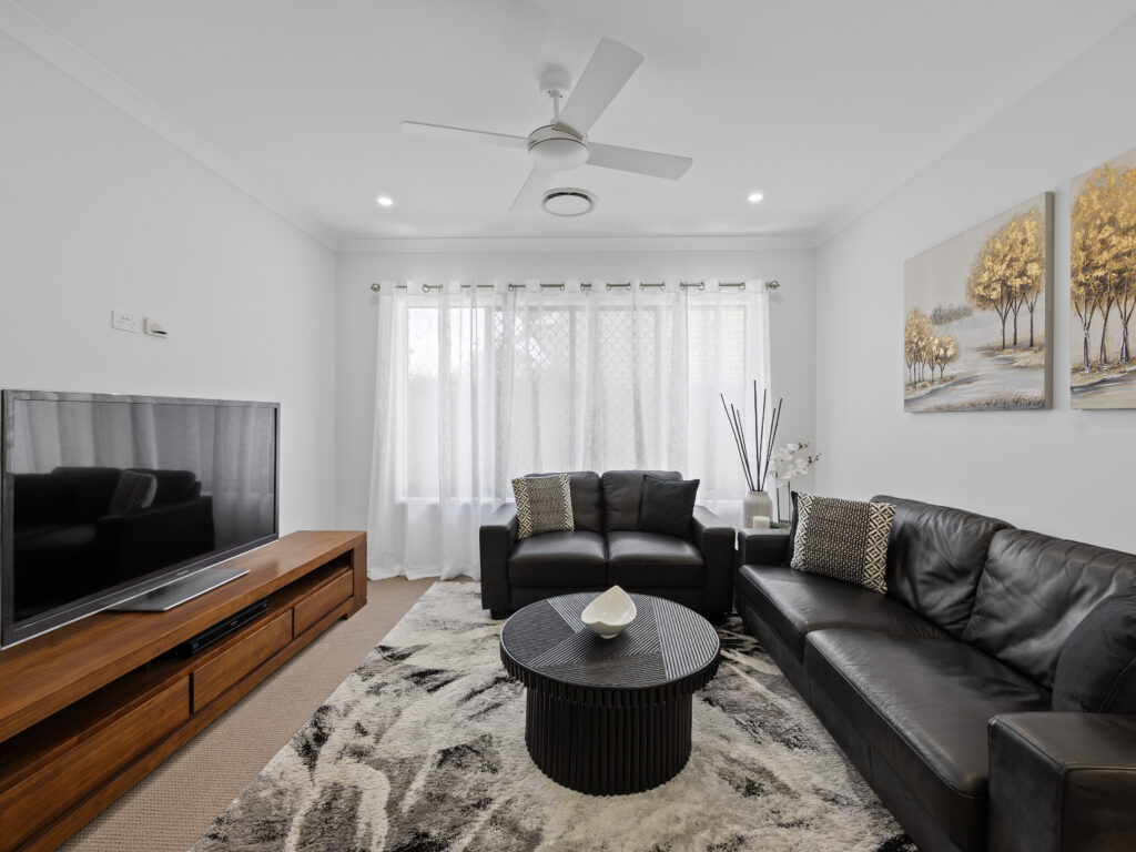 21 Freedom Crescent, South Ripley, QLD 4306