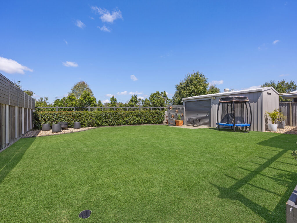 21 Freedom Crescent, South Ripley, QLD 4306