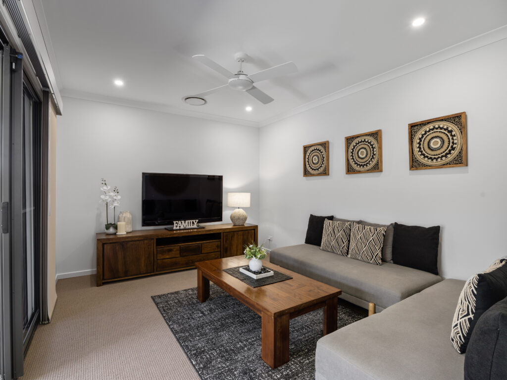 21 Freedom Crescent, South Ripley, QLD 4306