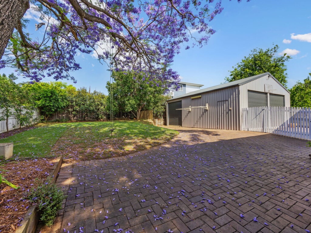 35 Chermside Road, Eastern Heights, QLD 4305