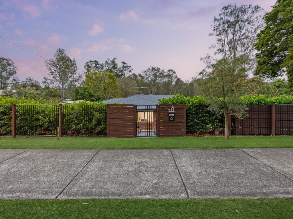 14 Queensborough Parade, Karalee, QLD 4306
