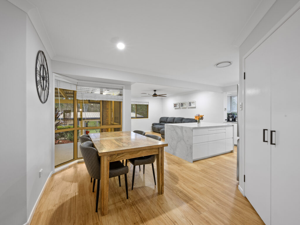 14 Queensborough Parade, Karalee, QLD 4306