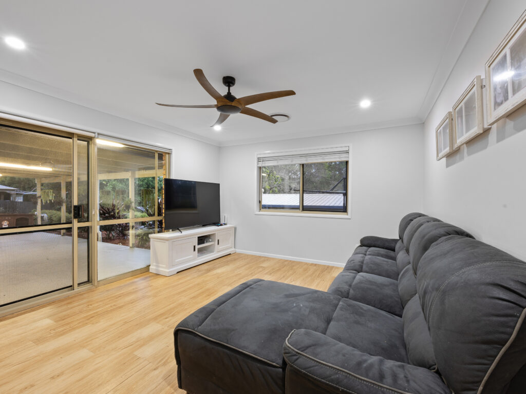 14 Queensborough Parade, Karalee, QLD 4306