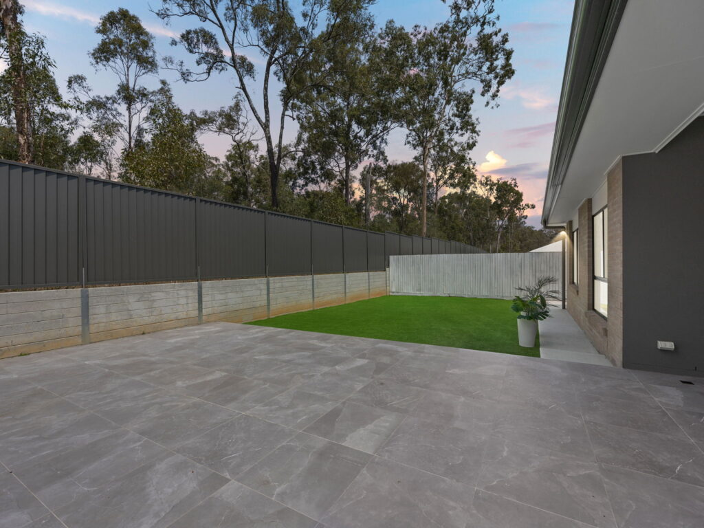 22 Emma Street, Deebing Heights, QLD 4306