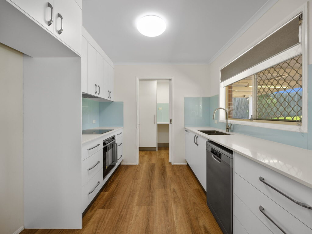 93 Equestrian Drive, Yamanto, QLD 4305