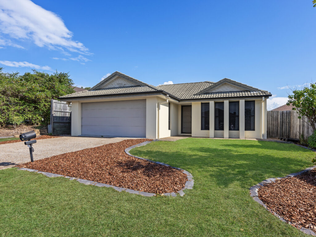21 Brighton Street, Raceview, QLD 4305
