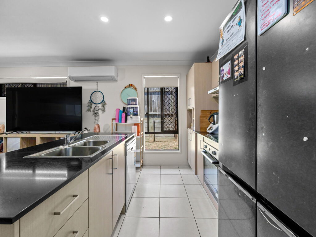 6 Egret Court, Redbank Plains, QLD 4301