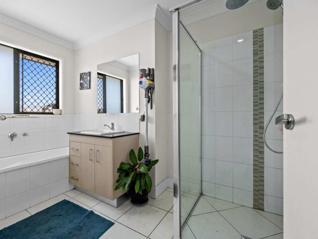 6 Egret Court, Redbank Plains, QLD 4301