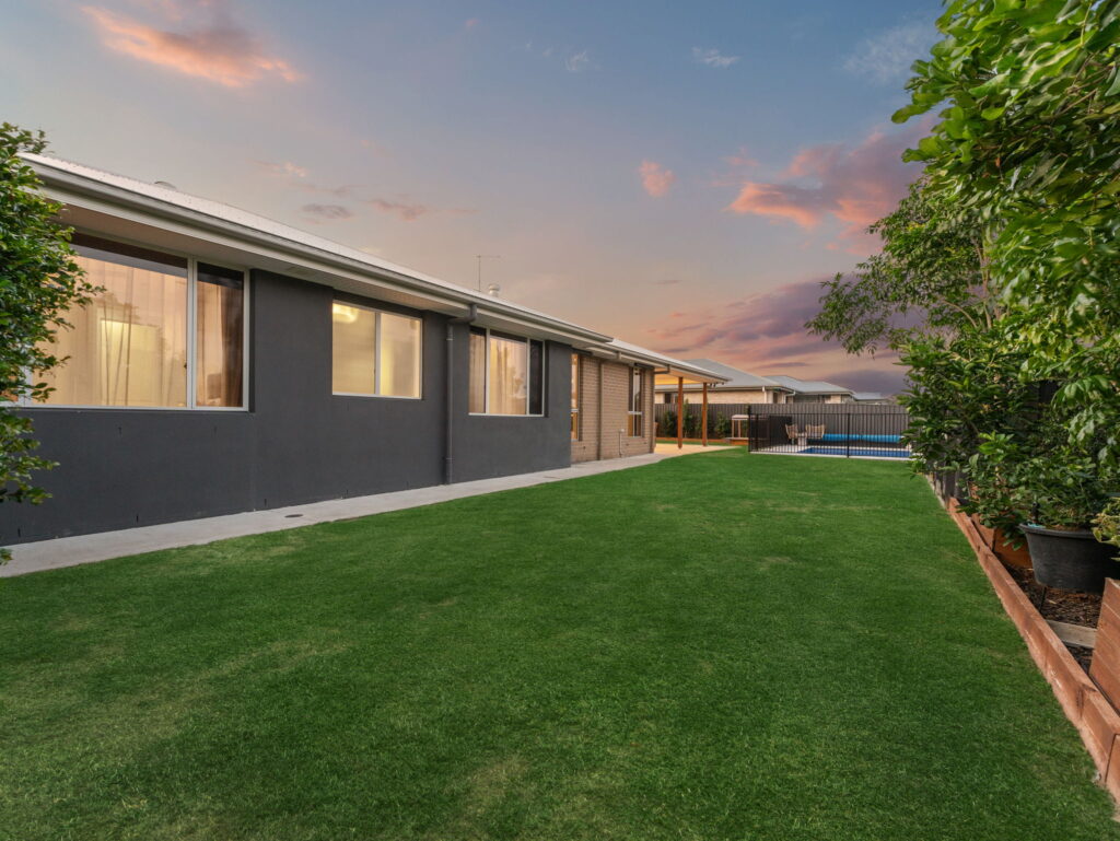 65 Parkland Drive, Walloon, QLD 4306
