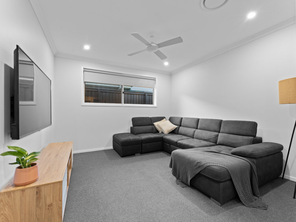 65 Parkland Drive, Walloon, QLD 4306